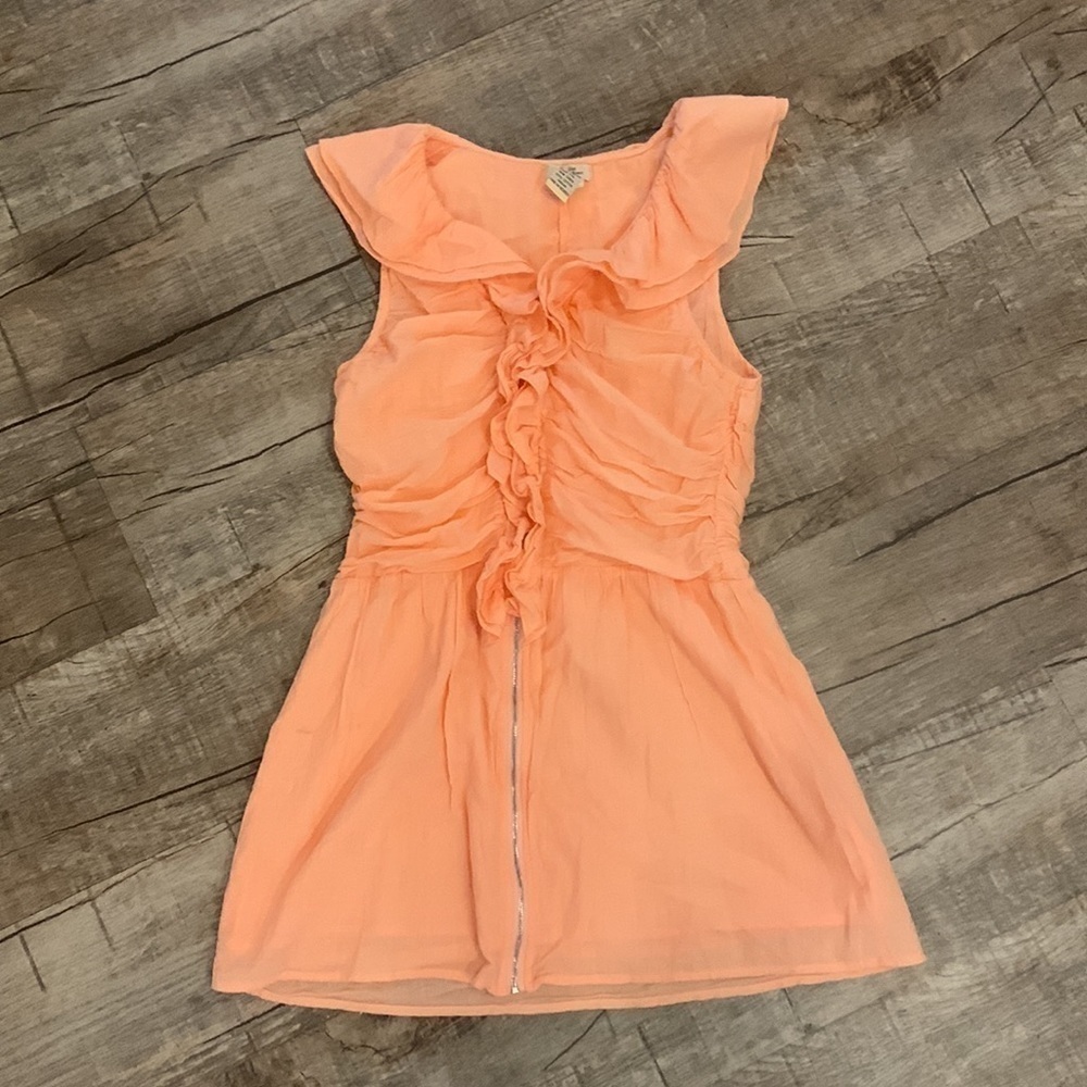 S Line Women's Sleeveless Ruffled‎ Top - Picture 4 of 5